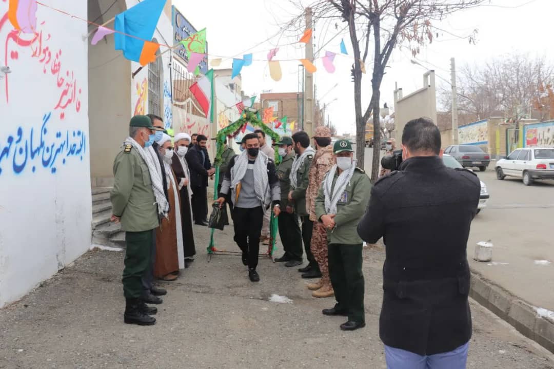 ✅با حضور عبدالله نژاد فرماندار شهرستان چالدران ،حجت الاسلام والمسلمین محمدزاده امام جمعه چالدران ،سرهنگ درستی فرمانده سپاه چالدران اولین کاروان راهیان نور چالدران به مناطق عملیاتی اعزام شدند.