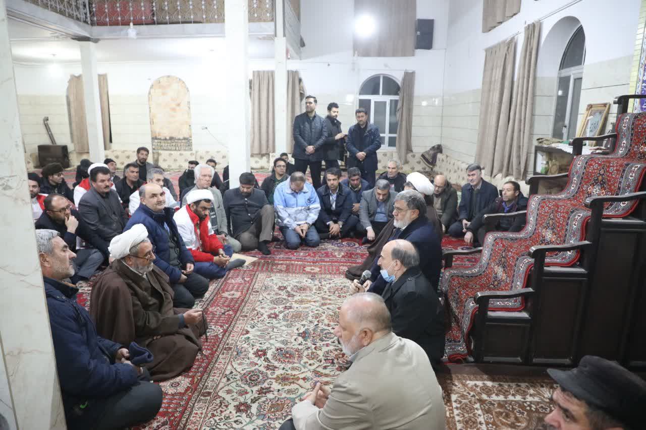استاندار آذربایجانغربی: دستگاههای خدمات رسان 24 ساعته در مناطق زلزله زده خوی حضور دارند/از تجربه موفق بازسازی مناطق حادثه دیده این شهرستان استفاده میکنیم