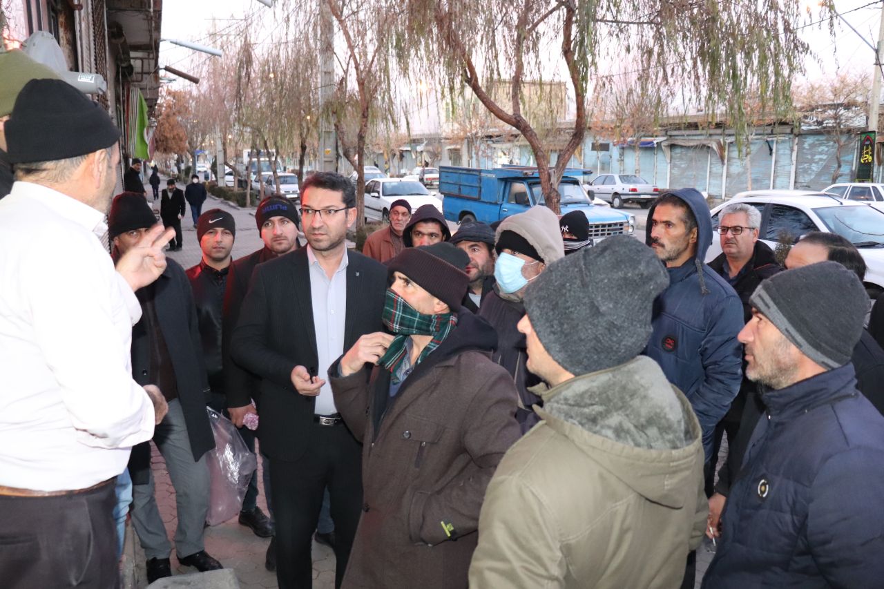 بازدید فرماندار از نانوایی های سطح شهر چالدران