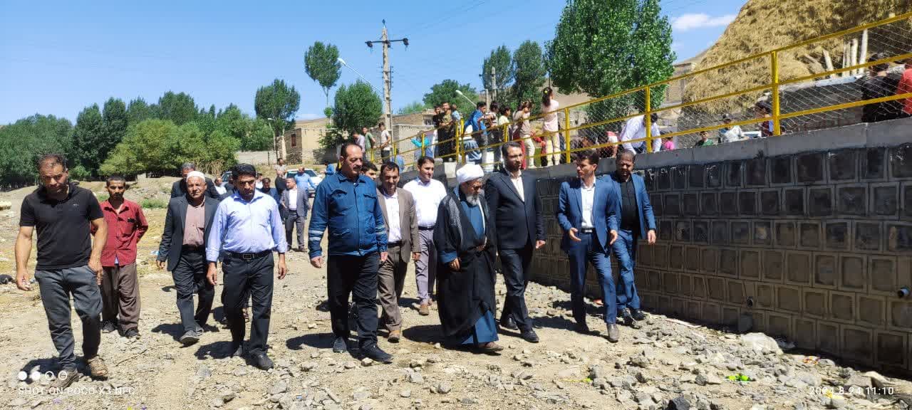 💢 به مناسبت گرامیداشت هفته دولت بهره برداری از دیوار سنگی حایل روستای مخور شهرستان چالدران
