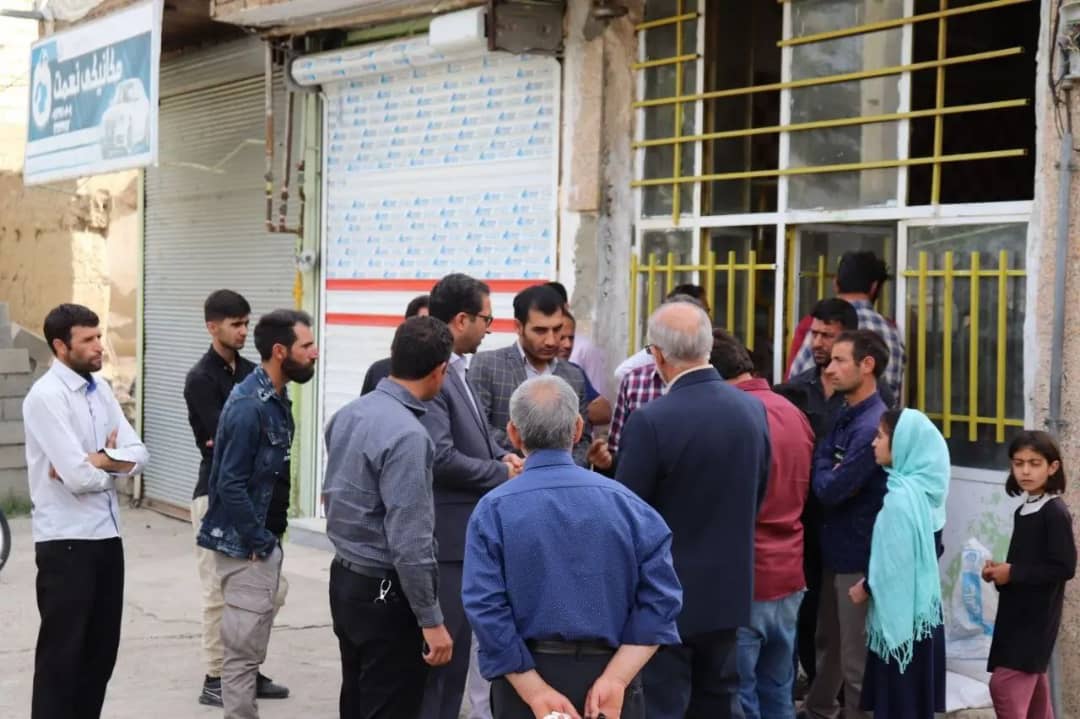 محمد رضاعبدالله نژاد فرماندار شهرستان چالدران در تداوم بازدیدهای میدانی خود از نانوایی ها امروز 28 تیر 1401 به صورت سرزده از چند واحد نانوایی در شهرستان بازدید نمود.