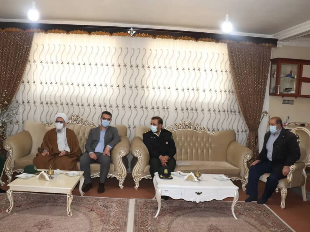 ✅همزمان با سالروز ولادت حضرت ابوالفضل العباس (ع) و روز جانباز با حضور عبدالله نژادفرماندارشهرستان چالدران، از جانبازان سرافراز تجلیل و قدر دانی شد.