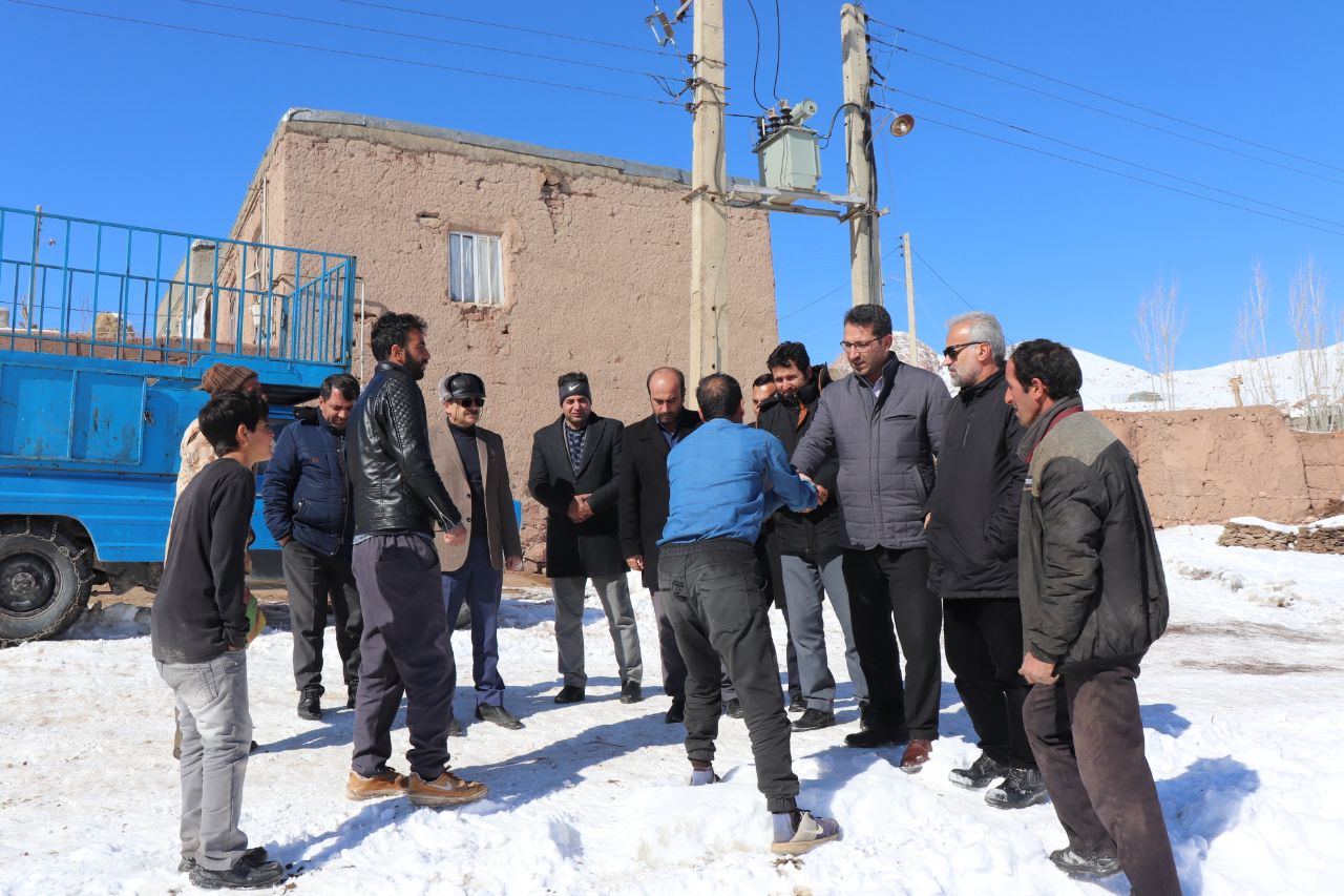بازدید محمدرضا عبدالله نژاد فرماندار از روستای گل سعید