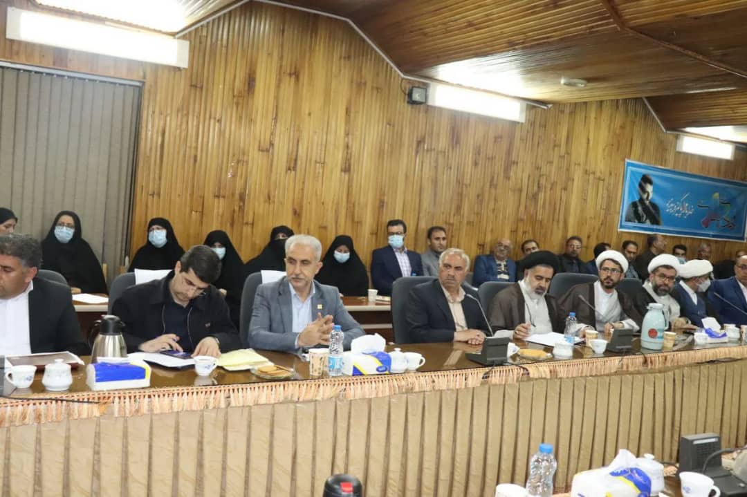 دومین جلسه شورای اداری شهرستان چالدران با حضور ضرغامی وزیر میراث فرهنگی ، گردشگری و صنایع دستی ،محمد رضا عبدالله نژاد فرماندار شهرستان چالدران، در سالن اجتماعات فرمانداری برگزار شد.