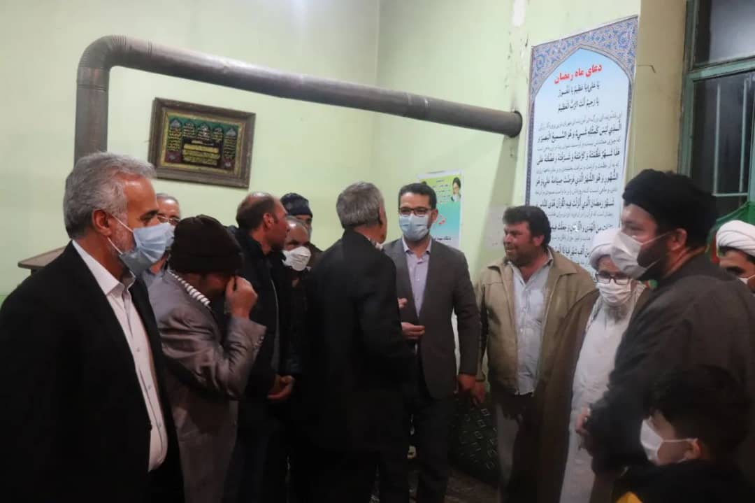  ✅محمد رضا عبدالله نژادفرماندار شهرستان چالدران به همراه حجت الاسلام و المسلمین محمدزاده امام جمعه ،معاونین فرماندار چالدران با حضور در روستای بدولی مسائل مشکلات روستا را مورد بررسی قرار دادند.