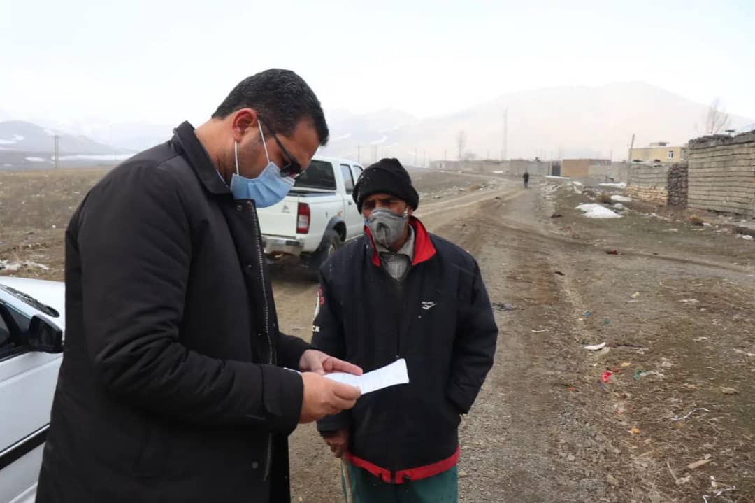 ✅عبدالله نژاد فرماندار شهرستان چالدران ، با حضور در روستای سعید آباد ضمن دیدار با اهالی روستا بازدید از نزدیک مسائل و مشکلات اهالی روستا را مورد بررسی قرار دادند.