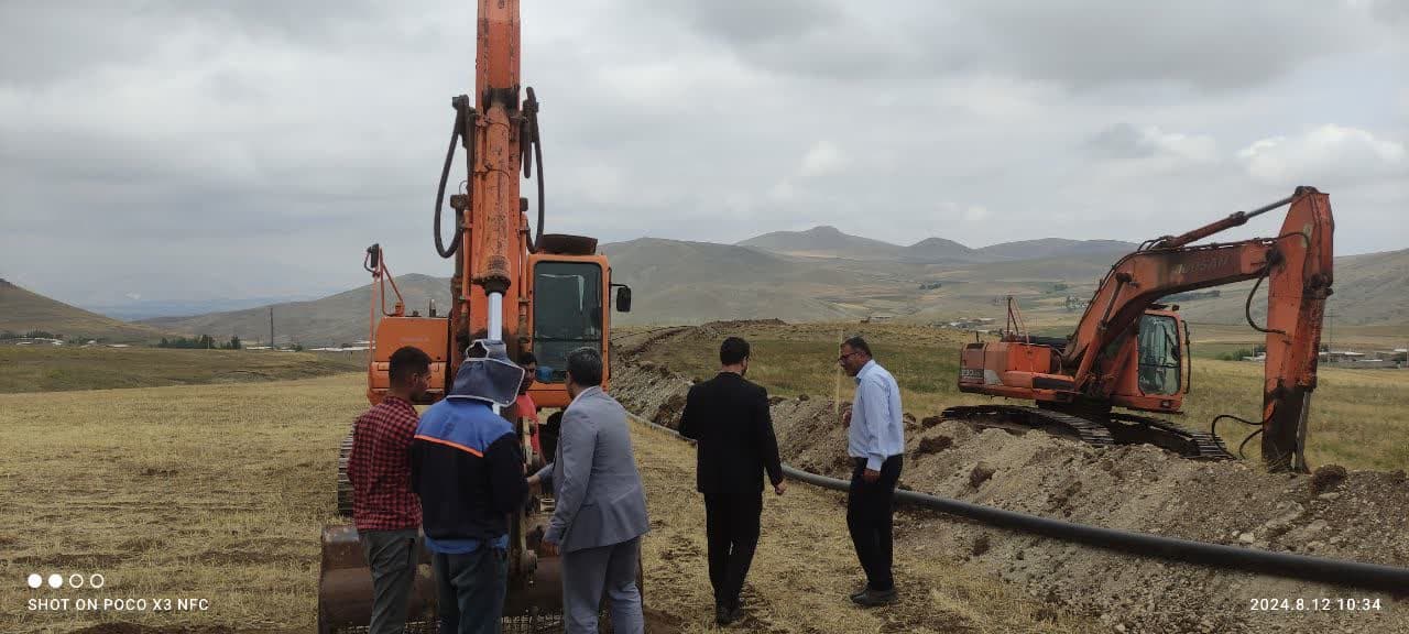 💢فرماندار چالدران از روند طرح آب رسانی به روستاهای محور قره جوران بازدید کرد