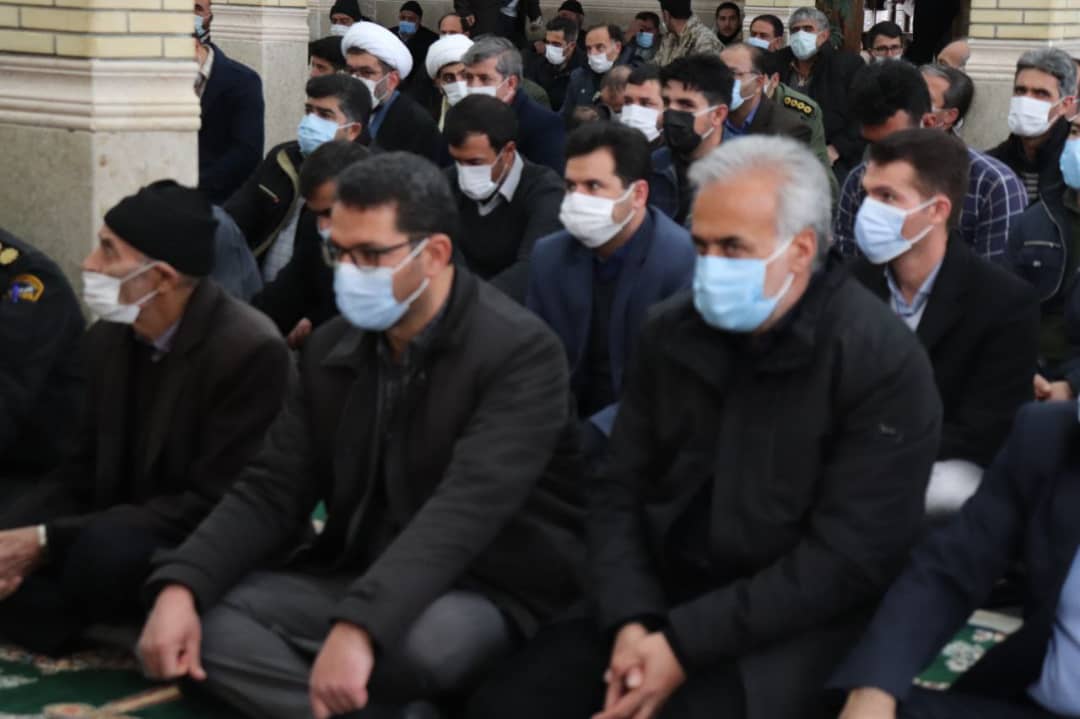  ✅در چهارمین روز از ایام الله دهه مبارک فجر عبدالله نژاد فرماندار شهرستان چالدران ضمن دیدار مردمی در مسجد جامع درجمع نمازگران قبل از خطبه ها سخنرانی کرد.