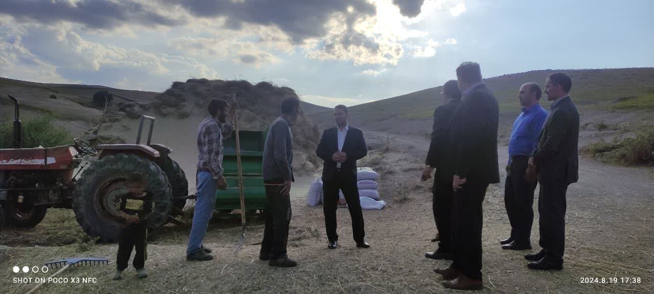 📸گزارش تصویری 💢بازدید محمد رضا عبدالله نژاد فرماندار چالدران به همراه بخشدار مرکزی از روستای اسدالله کندی