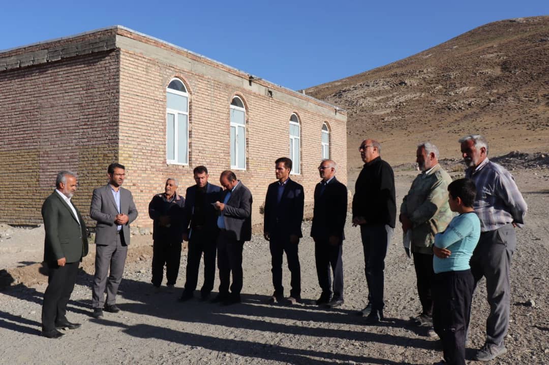 حضور فرماندار شهرستان چالدران در روستای جبار کندی