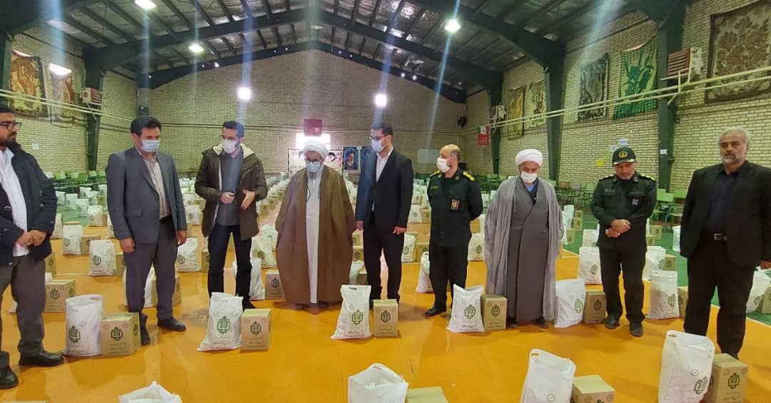 ✅در آستانه شب های قدر با حضور محمد رضا عبدالله نژاد فرماندار شهرستان چالدران 900بسته معیشتی از محل اعتبارات بنیاد علوی بین مددجویان تحت حمایت کمیته امداد امام (ره) توزیع شد.