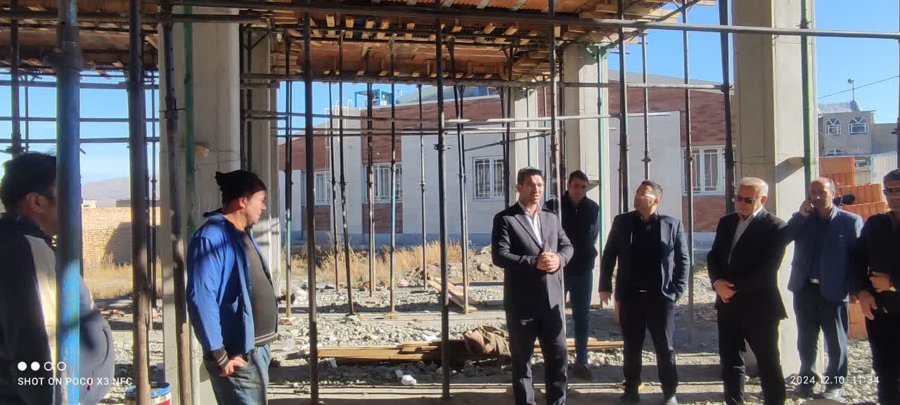 فرماندار چالدران به همراه معاون برنامه ریزی و هماهنگی امور عمرانی و بخشدار مرکزی از روند اجرائی ساختمان مرکز جامع ویژه سلامت شهری چالدران بازدید کرد در حال حاضر این پروژه از پیشرفت فیزیکی نزدیک به 4