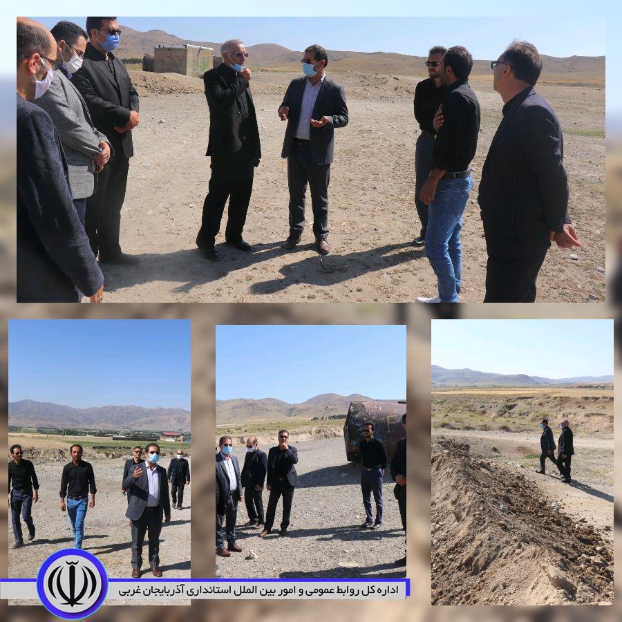 ✅ محمدزاده فرماندار شهرستان با برخی از اعضای ستاد مبارزه و پیشگیری با کرونای شهرستان چالدران در خصوص نحوه فعالیت میدان دواب از محل این میدان بازدید کردند.