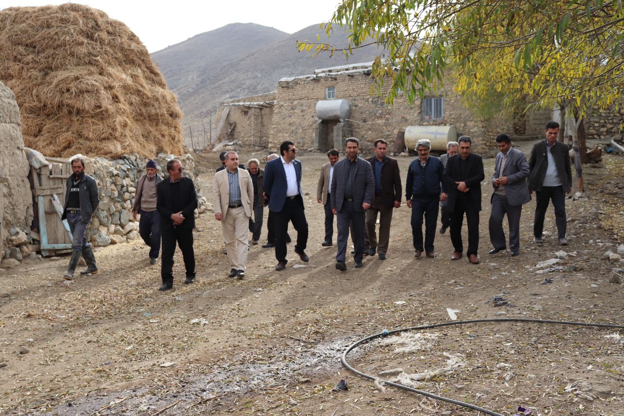 ⬅️ بازدید فرماندار شهرستان چالدران از روستای کران شهر آباد