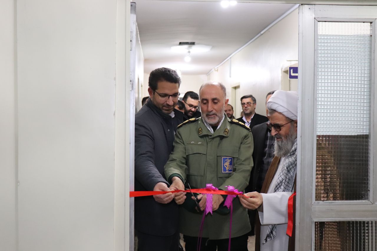در دومین روز از ایام الله دهه مبارک فجر انجام شد.