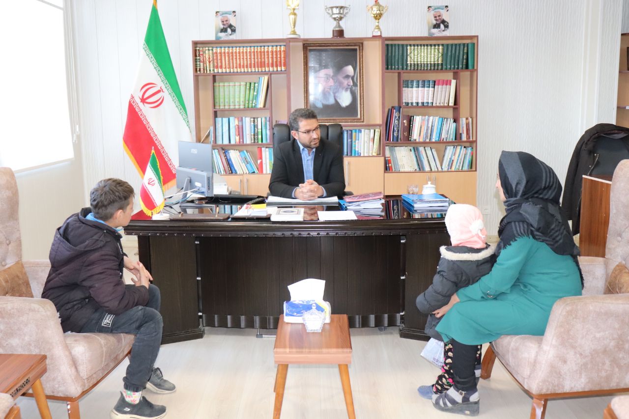 برگزاری ملاقات مردمی محمدرضا عبدالله نژاد فرماندار شهرستان چالدران با هدف توجه به نیازها و رفع مشکلات شهروندان