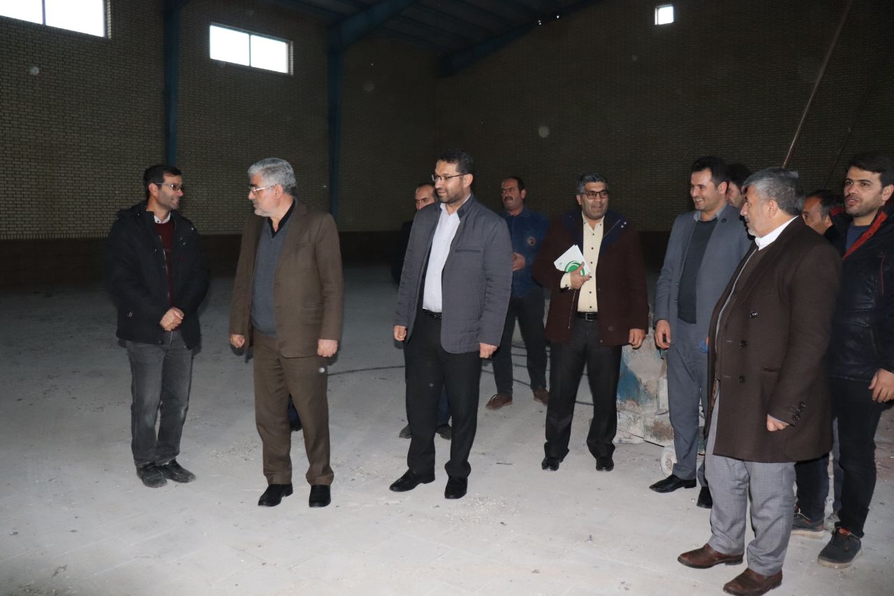 ✅ محمدرضا عبدالله نژاد فرماندار چالدران و علی پور نماینده مردم شهرستانهای ماکو ، چالدران ، شوط و پلدشت در مجلس شورای از روند اجرایی سالن ورزشی چند منظوره قرنقو بازدید نمودند.