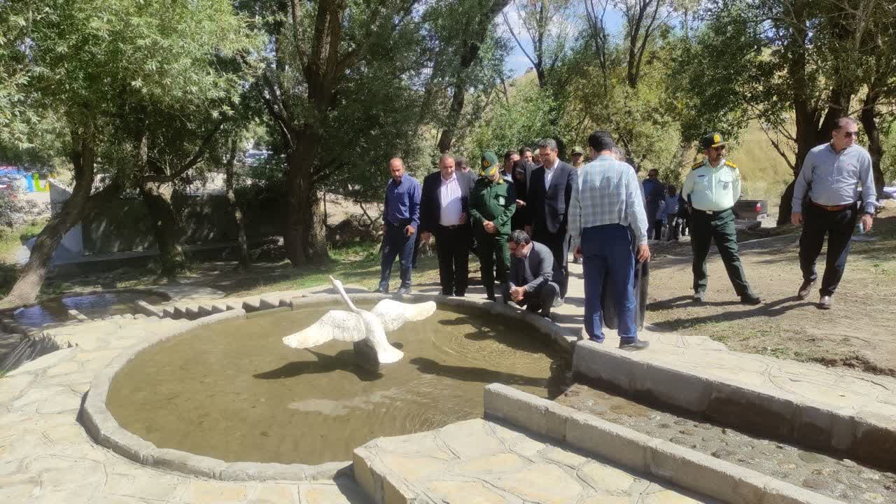 افتتاح فاز دو تفرجگاه شیرین بلاغی آواجیق با حضور معاون سیاسی ،اجتماعی استاندار آذربایجان غربی، نماینده مردم شهرستانهای ماکو،چالدران،شوط و پلدشت در مجلس شورای اسلامی ،فرماندار چالدران ،امام جمعه شهرس