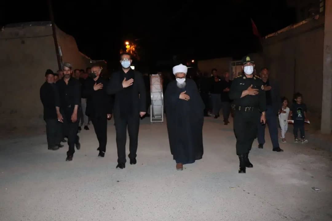 حضور فرماندارشهرستان چالدران در جمع عزاداران حسینی در شب تاسوعا