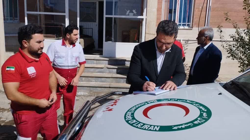 بازدید محمد رضا عبدالله نژاد فرماندار چالدران به همراه امام جمعه شهرستان و معاون سیاسی امنیتی و اجتماعی از پایگاه امداد و نجات جاده ای قرهچیبلاغ شهرستان چالدران