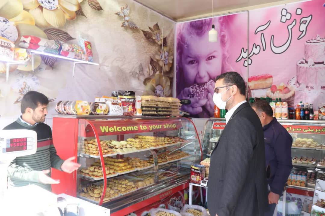✅ عبدالله نژاد فرماندار شهرستان چالدران به همراه ابراهیم زاده معاون سیاسی، امنیتی و اجتماعی فرماندار ، با تعدادی از صاحبان صنوف دیدار نمودند.