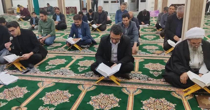 مراسم معنوی احیای شب نوزدهم ماه مبارک رمضان (شب قدر)با حضور محمد رضا عبدالله نژاد فرماندار شهرستان چالدران و حجت الاسلام و المسلمین محمد زاده امام جمعه شهرستان، در محل مسجد امیرالمومنین برگزار شد.