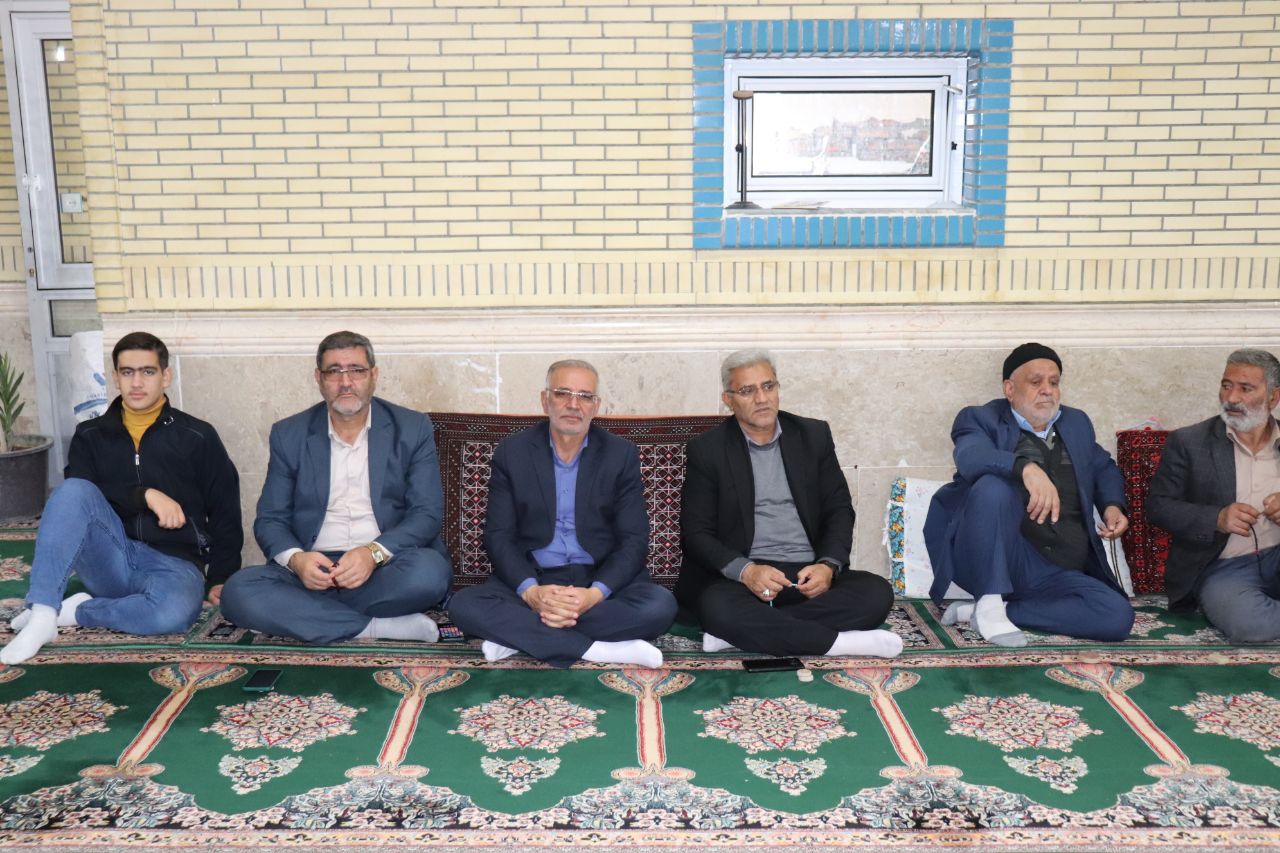 برگزاری مراسم عبادی سیاسی نماز جمعه شهرستان چالدران با حضور فرماندار