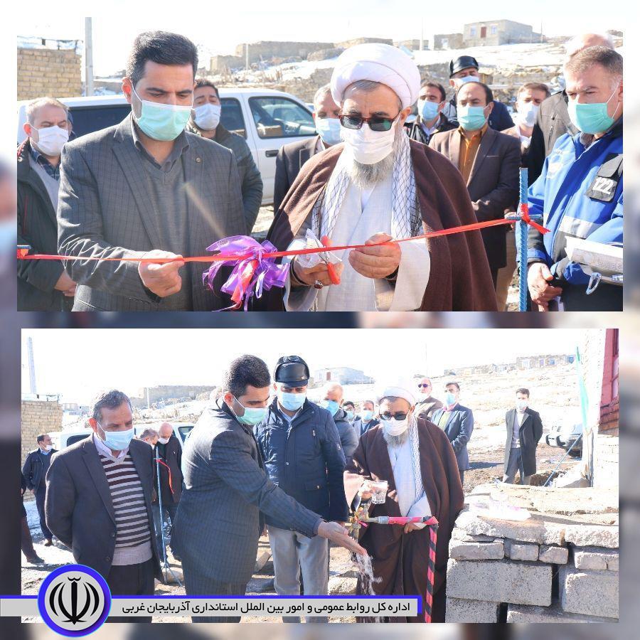 ✅ در هفتمین روز از ایام الله د هه مبارک فجر با حضور ،حجت الاسلام والمسلمین محمدزاده امام جمعه، فراهانی معاون سیاسی، امنیتی و اجتماعی فرماندارشهرستان چالدران ، و جمعی از اعضای شورای اداری این شهرستان۳
