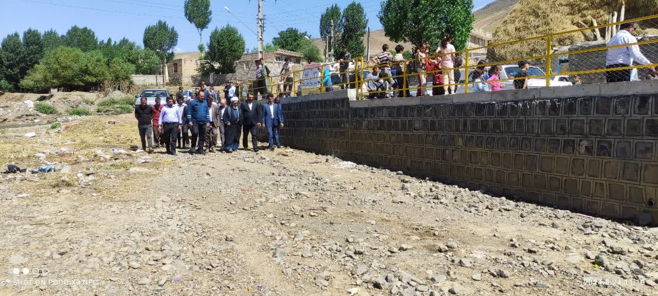 💢 به مناسبت گرامیداشت هفته دولت بهره برداری از دیوار سنگی حایل روستای مخور شهرستان چالدران