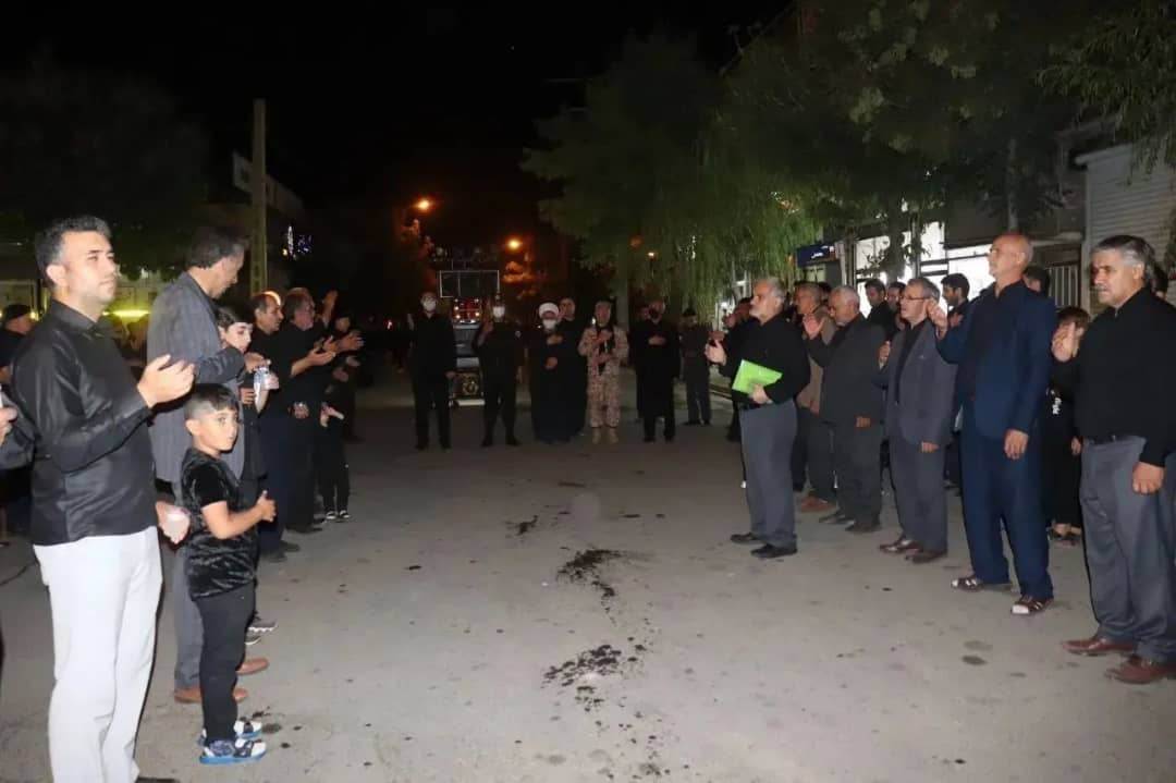 حضور فرماندارشهرستان چالدران در جمع عزاداران حسینی در شب تاسوعا