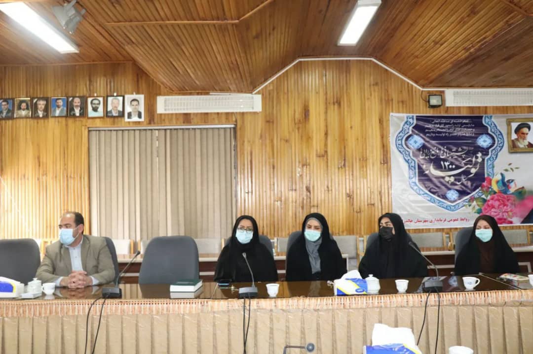 ✅به گزارش روابط عمومی فرمانداری شهرستان چالدران معاون برنامه ریزی و هماهنگی امور عمرانی فرمانداری چالدران صبح امروز طی مراسمی معارفه شد.