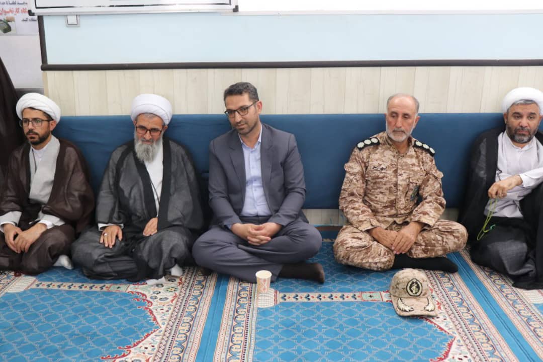 همزمان با سالروز شهادت شهید دکتر بهشتی و شهدای 7تیر با حضور محمدرضا عبدالله نژاد فرماندار شهرستان چالدران مراسم گرامی داشتی در مسجد صاحب الزمان (عج) چالدران برگزار شد.