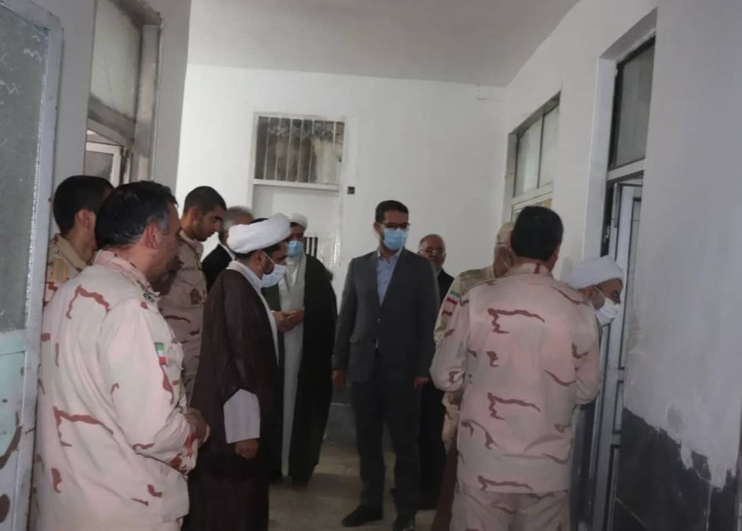 ✅محمد رضا عبدالله نژادفرماندار شهرستان چالدران به همراه حجت الاسلام و المسلمین محمدزاده امام جمعه شهرستان چالدران، با حضور در گروهان مرزی بخش دشتک با مرزبانان و حافظان امنیت دیدار و گفت و گو کردند.