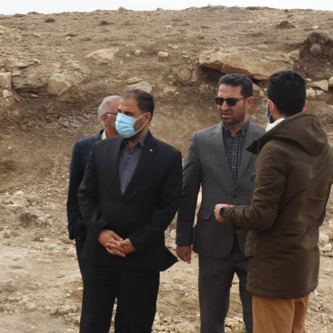 ✅عبدالله نژاد فرماندارشهرستان چالدران به همراه دبیر پیشرفت و آبادانی چالدران از عملیات اجرایی سد آبخیزداری روستای آبگرم بازدید کرد .
