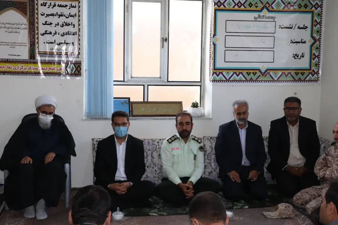 ✅ در اولین روز از هفته دولت محمد رضا عبدالله نژاد فرماندار شهرستان چالدران به همراه اعضای شورای تامین و اداری باحجتالاسلام والمسلمین محمدزاده امام جمعه این شهرستان دیدار کردند .