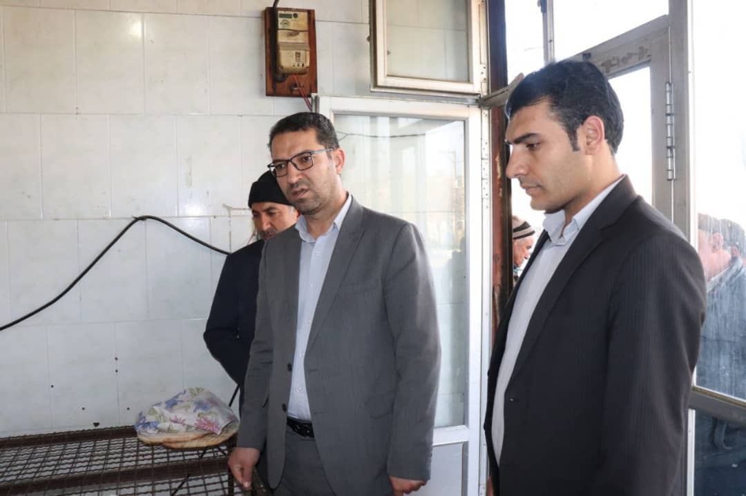  ✅ محمد رضا عبدالله نژاد فرماندار شهرستان چالدران در خصوص رسیدگی به مشکل تامین نان شهروندان و بررسی وضیعت پخت نان به صورت سرزده از چند واحد نانوایی این شهرستان بازدید نمودند.