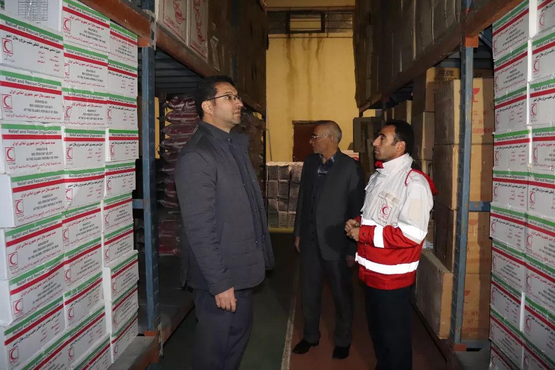 بازدید محمدرضا عبدالله نژاد فرماندار از انبار تجهیزات امدادی هلال احمر و پایگاه امداد و نجات جاده ای قره چی بلاغی شهرستان چالدران