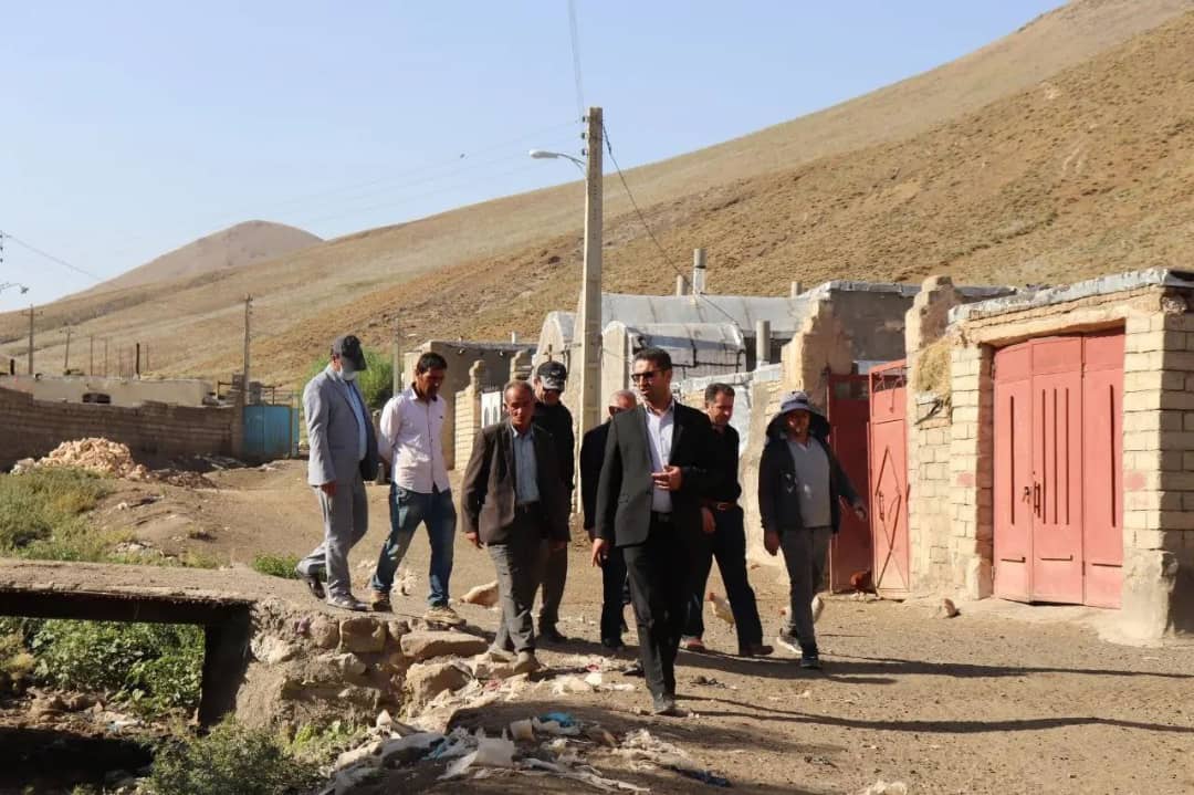 بازدید فرماندار چالدران از روستای یوسف آباد