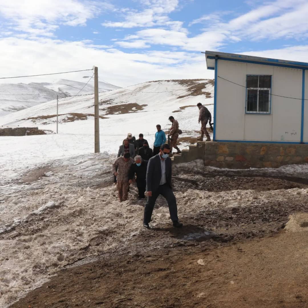  ✅عبدالله نژاد فرماندار شهرستان چالدران به همراه ابراهیم زاده معاون سیاسی ،امنیتی و اجتماعی فرماندار از روستای صفر مرزی چخور کند دیدار نمودند.