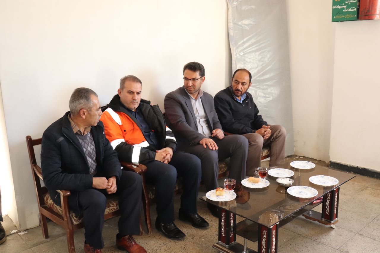 حضور محمدرضا عبدالله نژاد فرماندار در پایانه حمل و نقل جاده ای چالدران