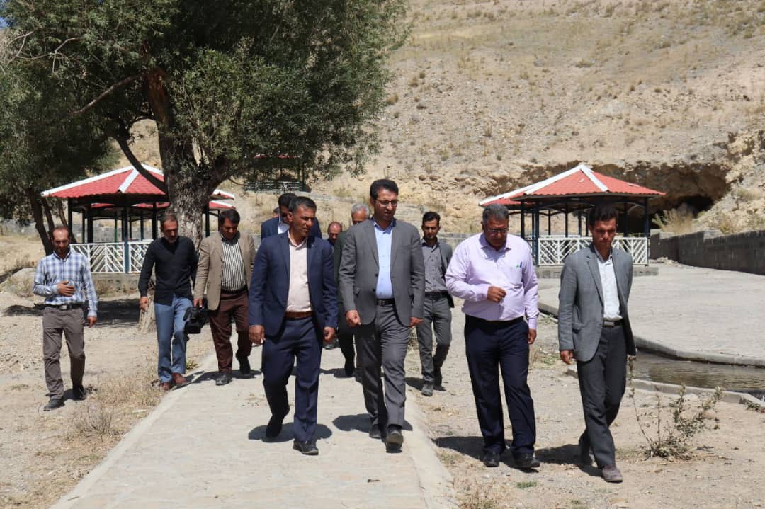 بازدید فرماندار شهرستان چالدران از روستای قرنقو