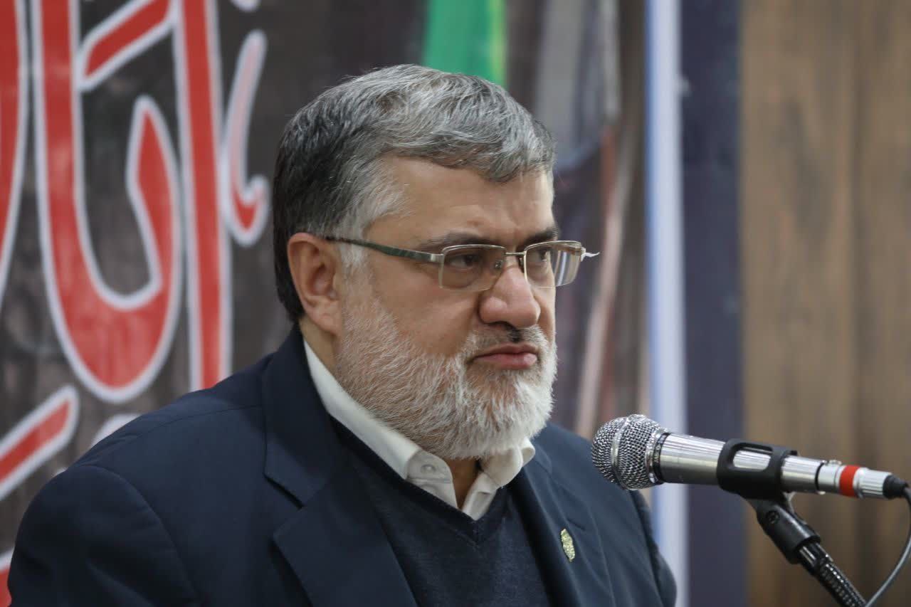 استاندار آذربایجانغربی: از همه ظرفیتها برای تکمیل پروژه های نیمه تمام استفاده میشود / با حمایت مردم توطئه های دشمنان نقش برآب شده است / پروژه های عمرانی و خدماتی در راستای مطالبات مردمی باشد