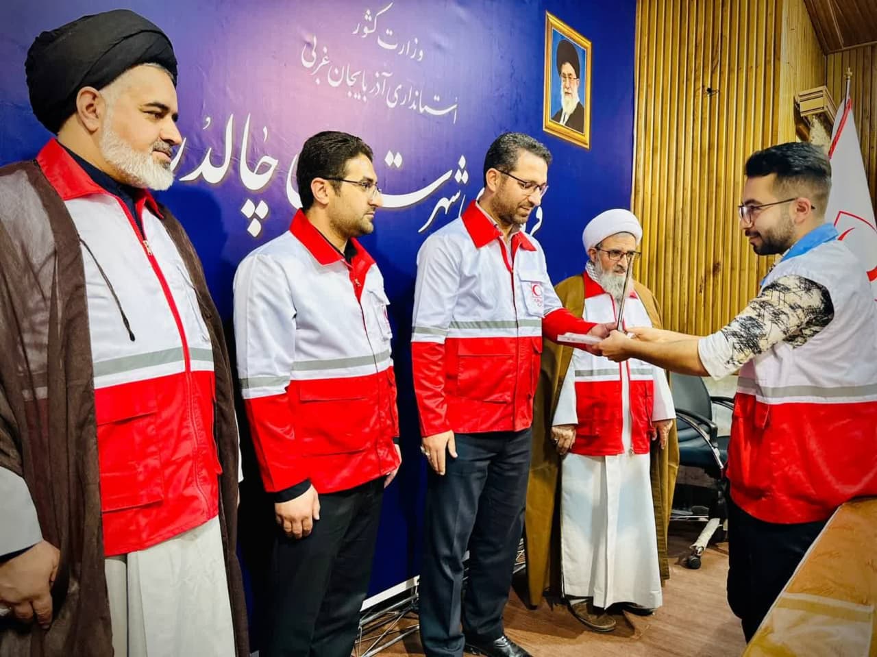 مراسم تجلیل از داوطلبین جمعیت هلال احمر چالدران
