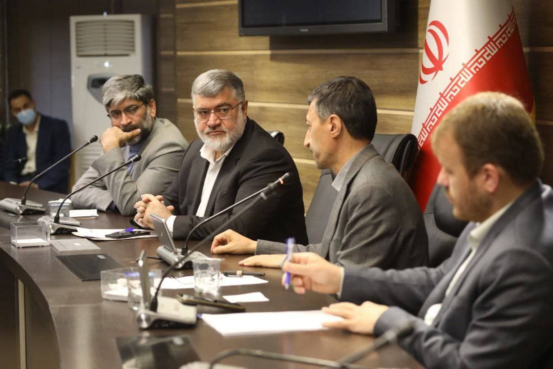 استاندار آذربایجان غربی: حمایت بنیاد مستضعفان برای جبران عقب افتادگی های استان ضروری است.