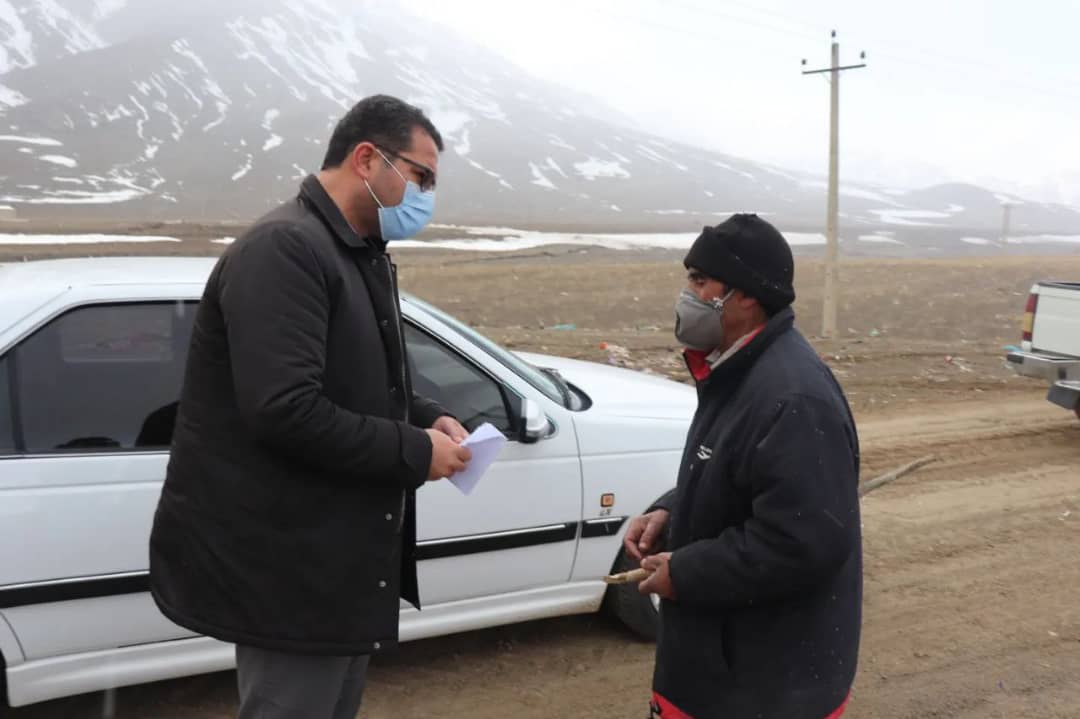 ✅عبدالله نژاد فرماندار شهرستان چالدران ، با حضور در روستای سعید آباد ضمن دیدار با اهالی روستا بازدید از نزدیک مسائل و مشکلات اهالی روستا را مورد بررسی قرار دادند.