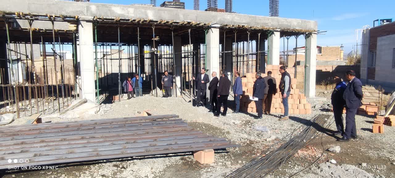 فرماندار چالدران به همراه معاون برنامه ریزی و هماهنگی امور عمرانی و بخشدار مرکزی از روند اجرائی ساختمان مرکز جامع ویژه سلامت شهری چالدران بازدید کرد در حال حاضر این پروژه از پیشرفت فیزیکی نزدیک به 4