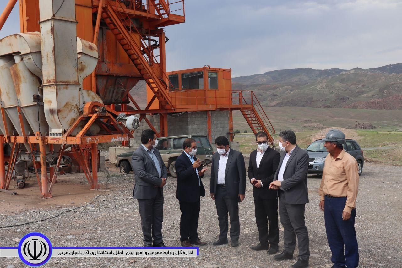✅ بازدید میدانی محمد زاده فرماندار شهرستان چالدران بهمراه مهندس رحمانی معاون هماهنگی امور عمرانی استاندار ، مدیر کل میراث فرهنگی ،صنایع دستی و گردشگری استان و مدیر کل دفتر امور روستایی استاندار از ر