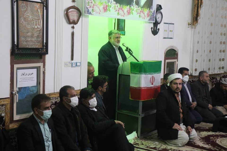استاندار آذربایجان غربی: در سفرهای شهرستانی مشکلات مردم را از نزدیک بررسی می کنیم.