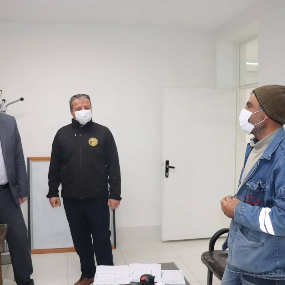 ✅ عبدالله نژادفرماندار شهرستان چالدران در راستای نظارت بر نحوه عملکرد ادارات ، نظارت بر سلامت اداری و احقاق حقوق شهروندی ازمدیریت توزیع نیروی برق این شهرستان به صورت سرزده بازدید کرد.