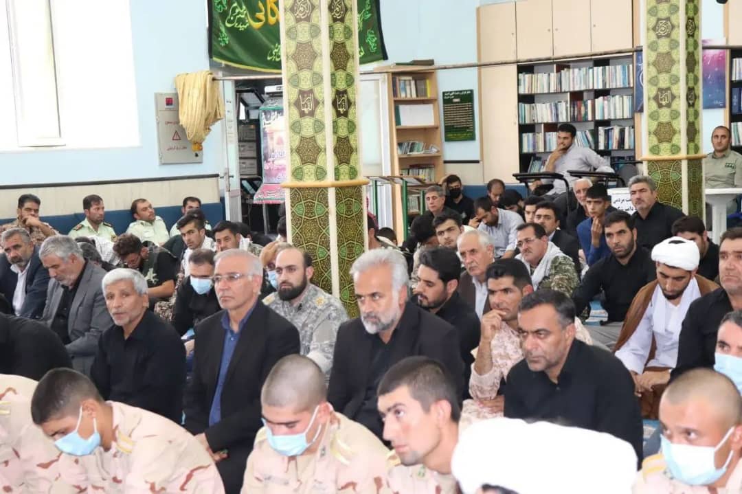 حضور فرماندار شهرستان چالئران در نماز جمعه